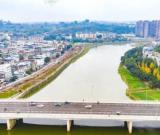 金堂防洪工程开工：生态水城小区沿河防洪堤工程